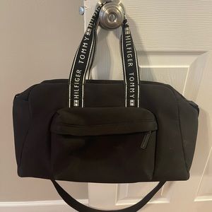 Tommy Hilfiger Weekender Bag